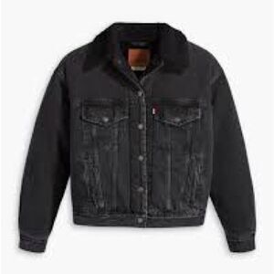 Men's Black Denim Levi's sherpa trucker jacket in black wash Jacket